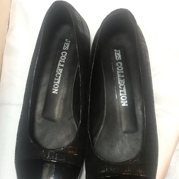SOLD!! New Handmade Black Patent Leather Shoes!! 7 - Picture 2 of 3